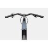 Sinisen Cannondale Adventure Neo 3.1 EQ sähköcitypyörän ohjaamo