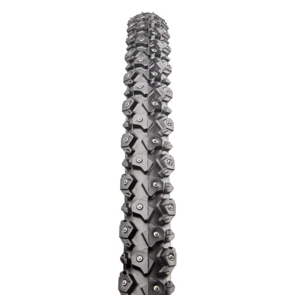 Suomi Tyres nastarengas edestä