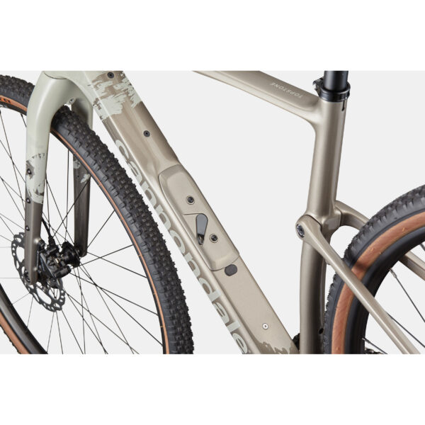 Cannondale Topstone Carbon 3 GRX 2x gravel-pyörän StashPort-säilytysluukku