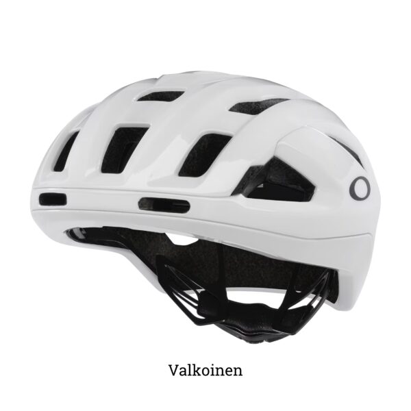 Valkoinen Oakley ARO3 Endurance MIPS pyöräilykypärä