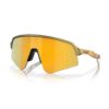 Oakley Sutro Lite Sweep Brass Tax Prizm 24K urheilu/aurinkolasit