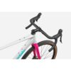 Harmaa Cannondale Topstone CAAD 3 CUES 1x gravel-pyörä yläviistosta kuvattuna